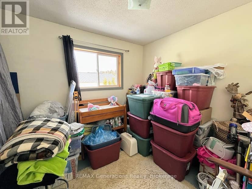 64 Hemlo Drive — photo 14 of 36