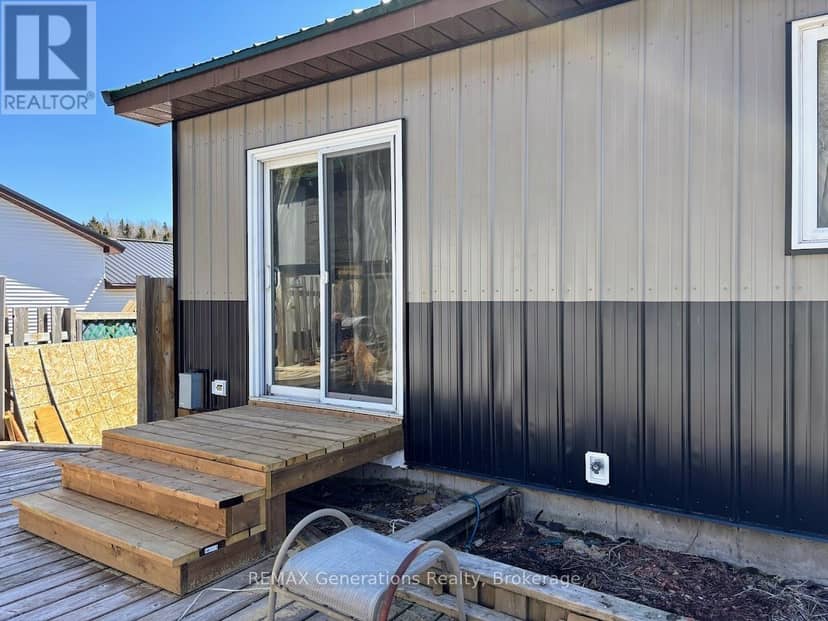 64 Hemlo Drive — photo 33 of 36