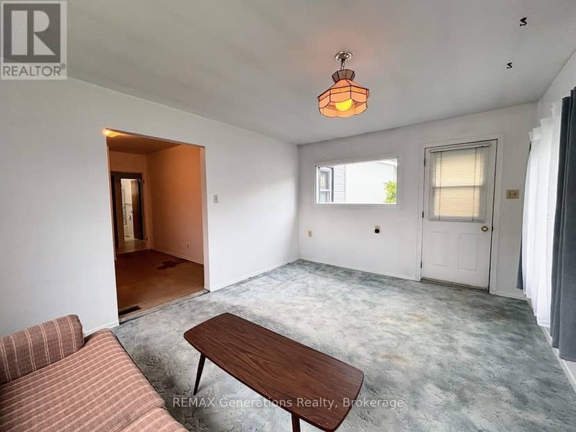 15 Falcon Avenue — photo 15 of 39
