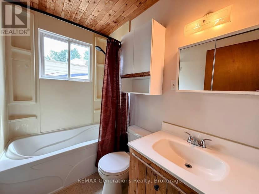 62 Redwing Avenue — photo 18 of 40