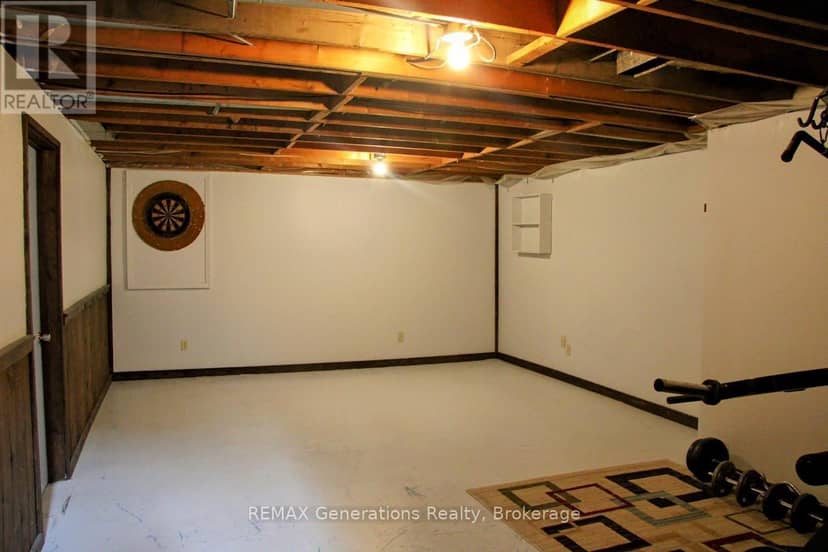 62 Redwing Avenue — photo 21 of 40