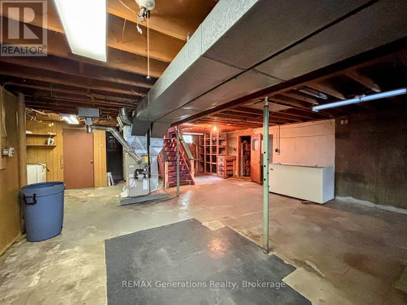 15 Falcon Avenue — photo 25 of 39