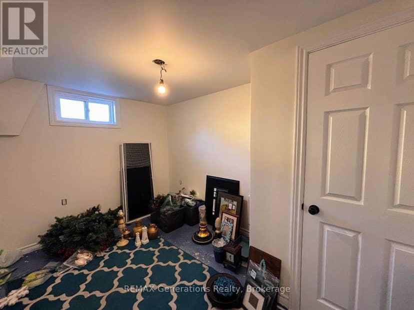 34 Redwing Avenue — photo 19 of 35