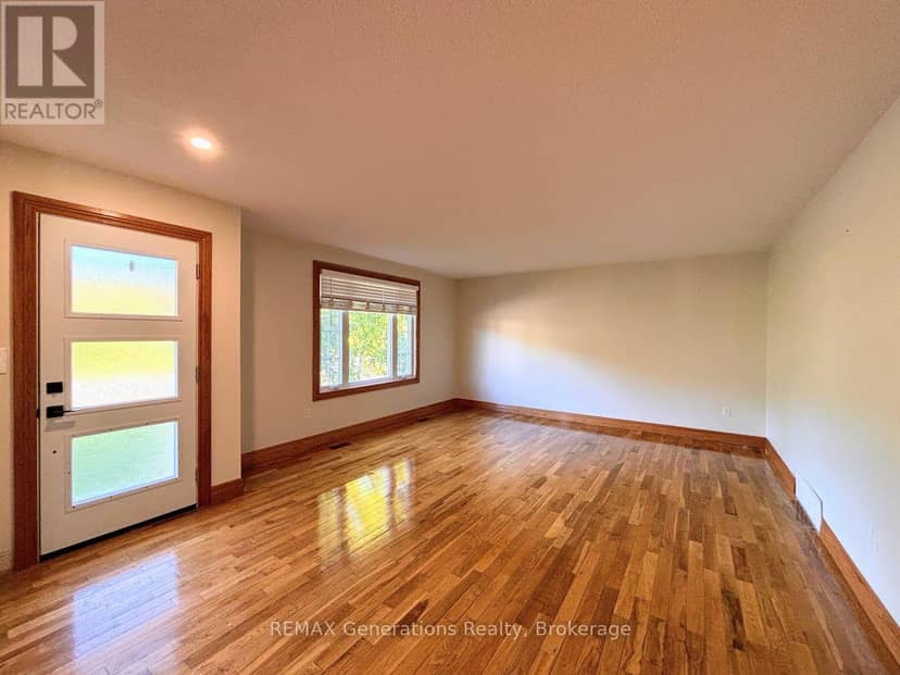 34 Redwing Avenue, Manitouwadge, photo 6