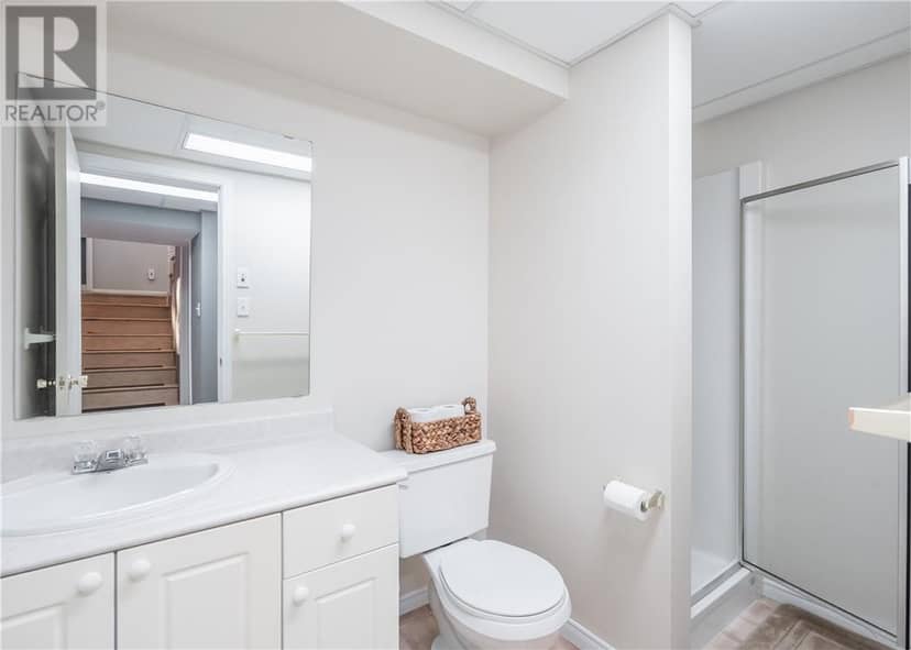 103 Cedar Green Drive — photo 19 of 32