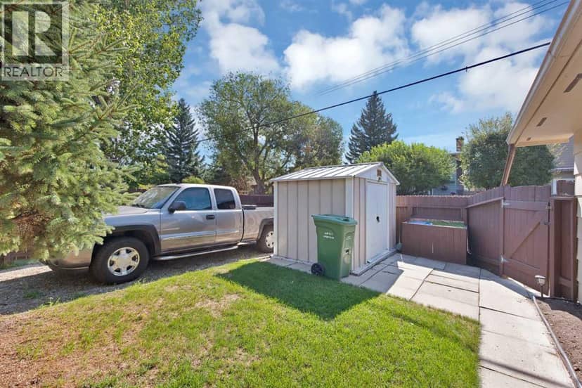 256 Parkwood Close SE — photo 40 of 40