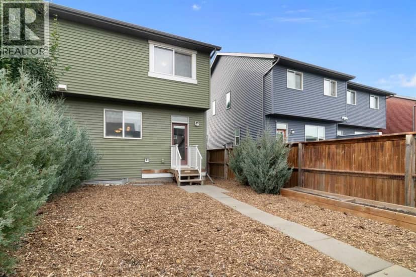 372 Kingsmere Way SE — photo 16 of 23