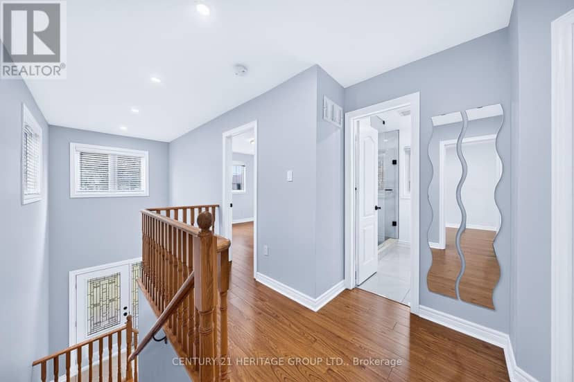 378 Spruce Grove Crescent — photo 11 of 25