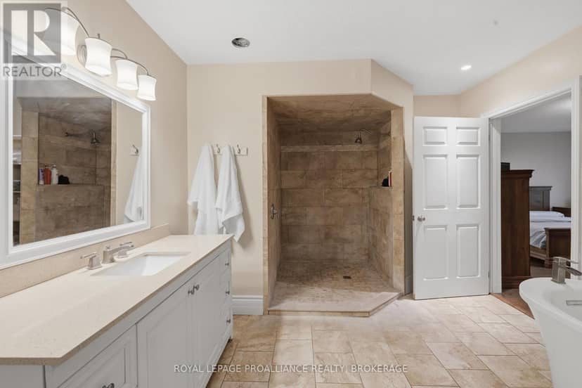 5403 Holmes Road — photo 25 of 38