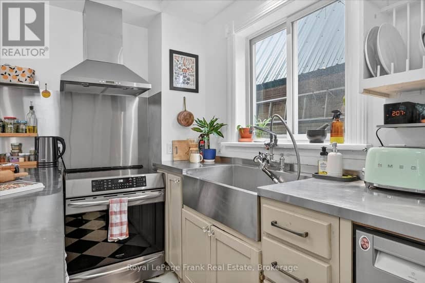 273 William Street — photo 12 of 34