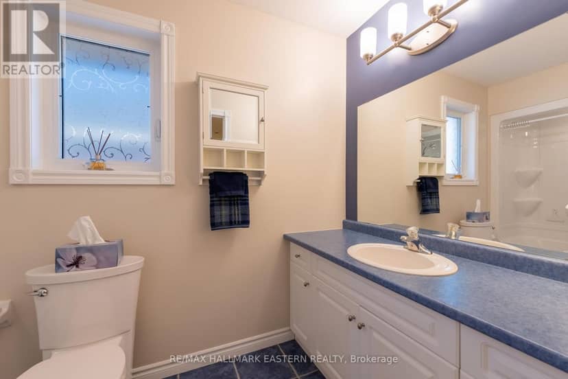 1259 Melody Crescent — photo 28 of 40