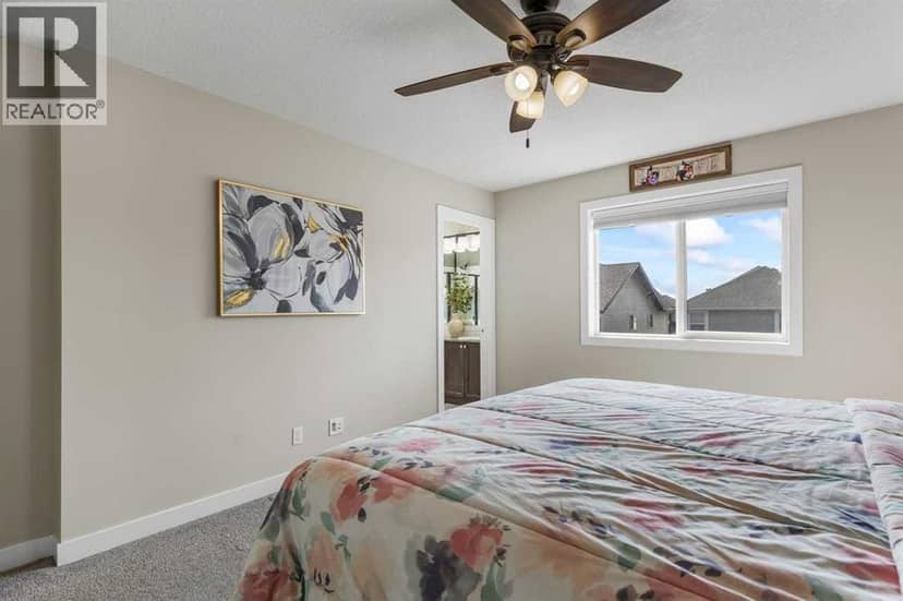 116 Kingsbury Close SE — photo 22 of 40