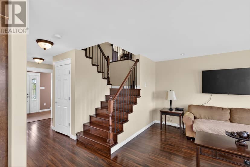 9 Bernice Drive — photo 10 of 39