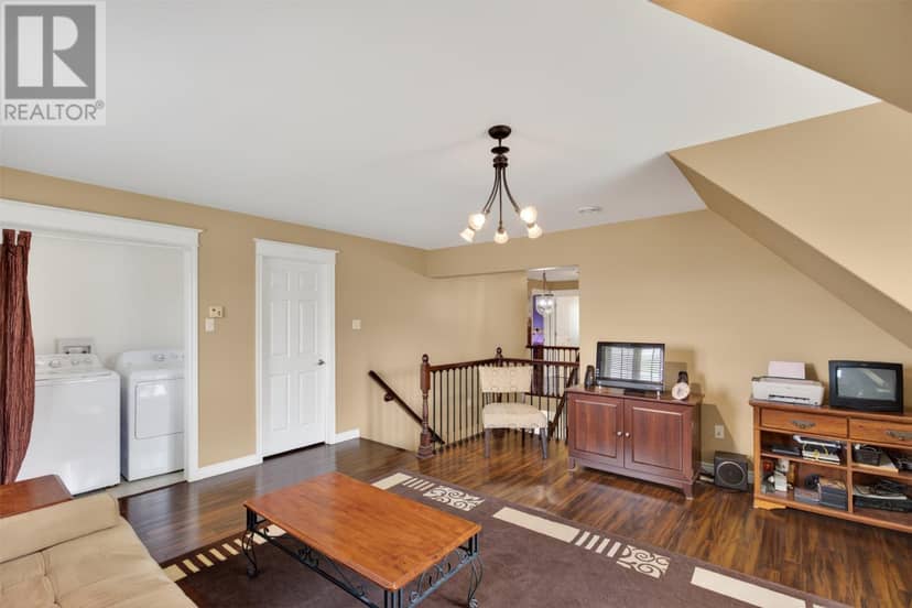 9 Bernice Drive — photo 15 of 39