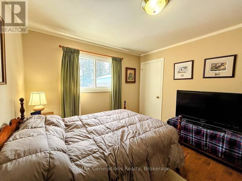 48 Redwing Avenue — photo 16 of 38