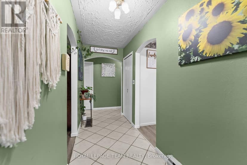 2380 Johnston Road — photo 11 of 40