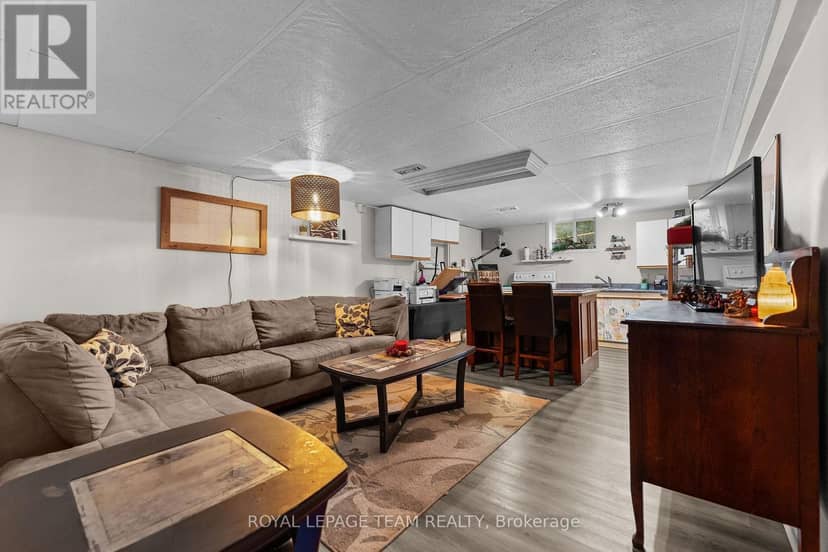 2380 Johnston Road — photo 24 of 40