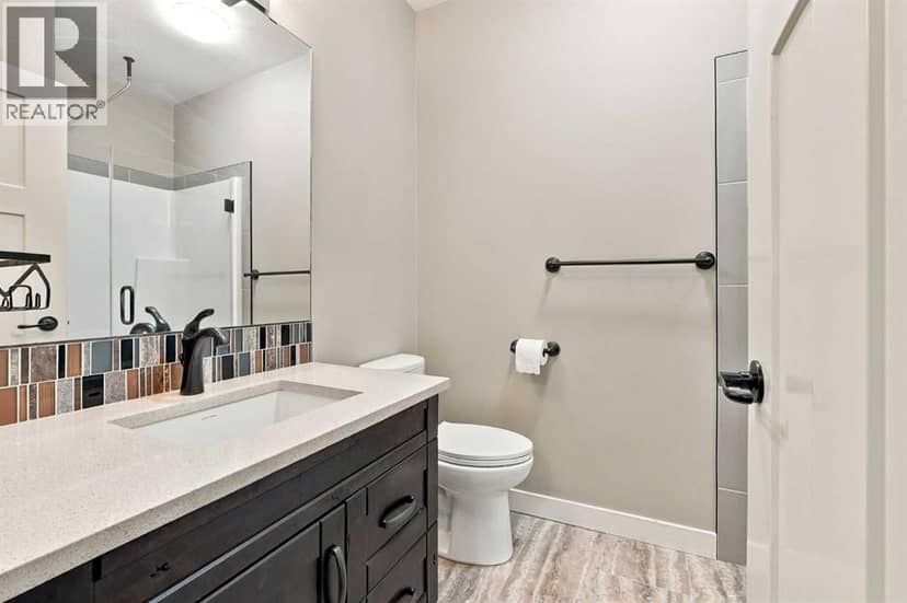 73 Lundberg Crescent — photo 33 of 40