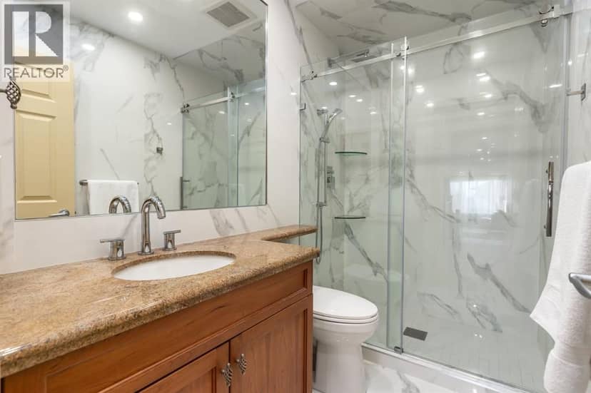 401 Marina Drive — photo 27 of 40