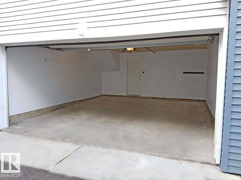 #15 8304 11 AV SW — photo 29 of 31