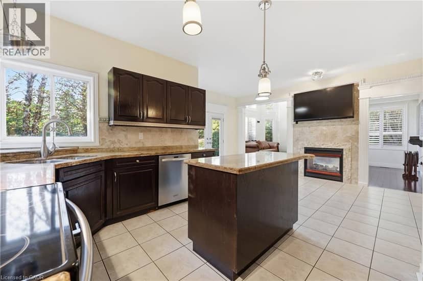 62 ANDERSON Court — photo 21 of 40
