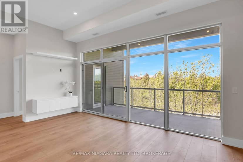 505 - 77 Yates Street — photo 16 of 40