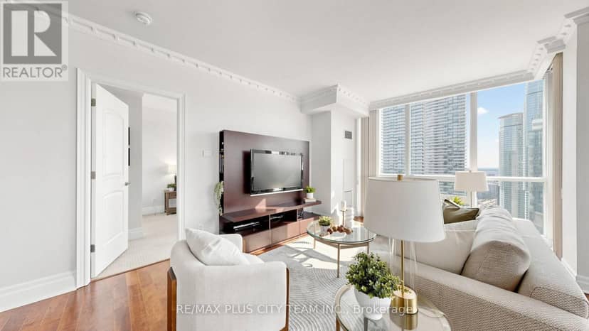 4302 - 16 Harbour Street, Toronto, photo 4