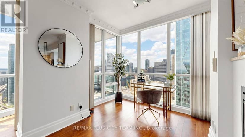 4302 - 16 Harbour Street, Toronto, photo 6