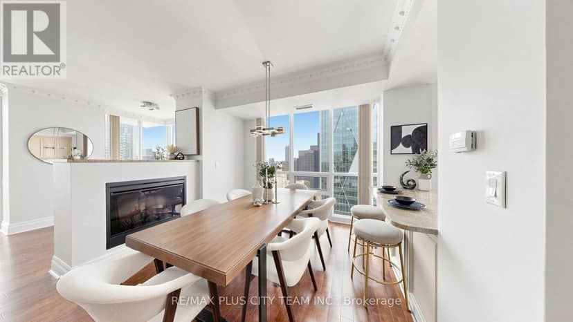 4302 - 16 Harbour Street, Toronto, photo 8