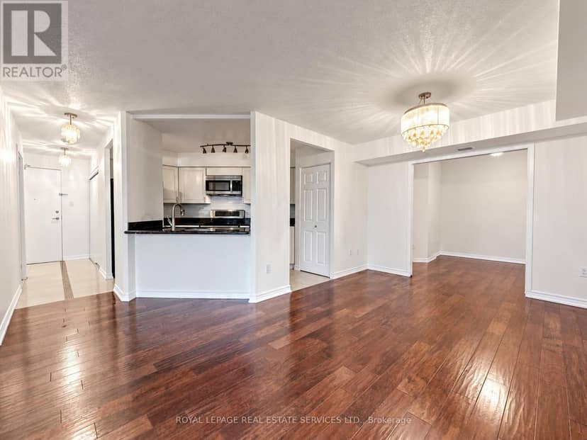 401 - 300 Balliol Street — photo 8 of 29