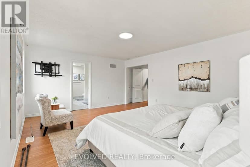 28 Vivian Creek Road — photo 27 of 40