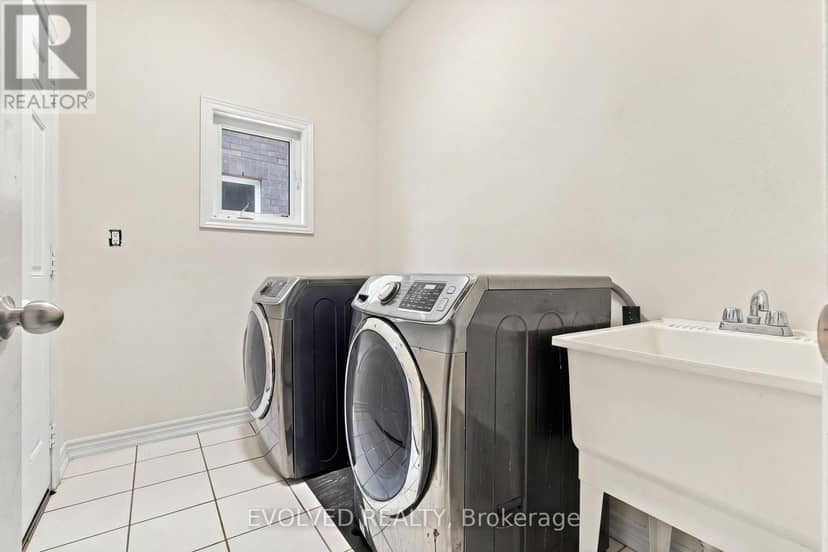 28 Vivian Creek Road — photo 38 of 40