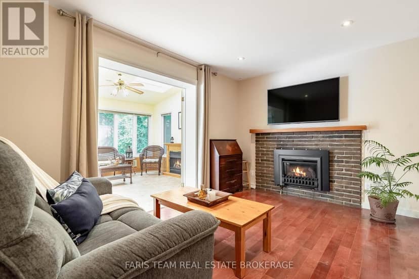 90 Bedford Park Avenue — photo 15 of 40