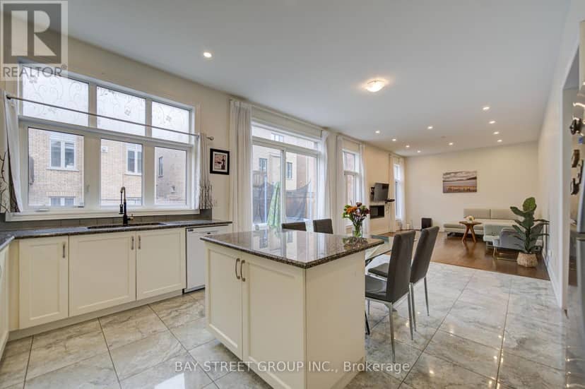 30 Ben Sinclair Avenue — photo 13 of 38