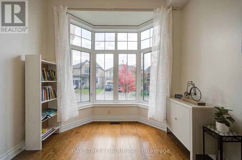 30 Ben Sinclair Avenue — photo 32 of 38