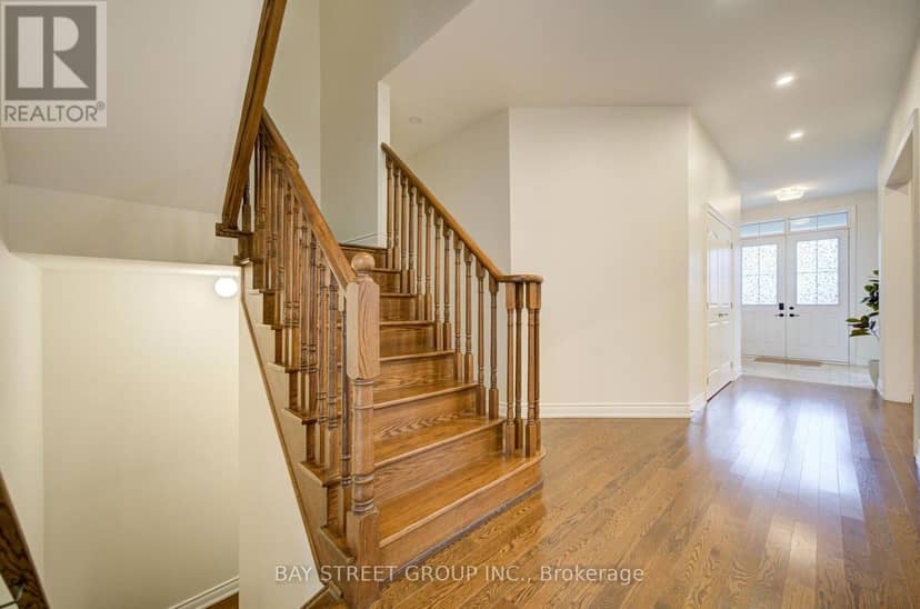 30 Ben Sinclair Avenue, East Gwillimbury, photo 7