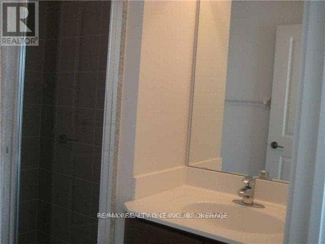 1409 - 80 Absolute Avenue — photo 11 of 11