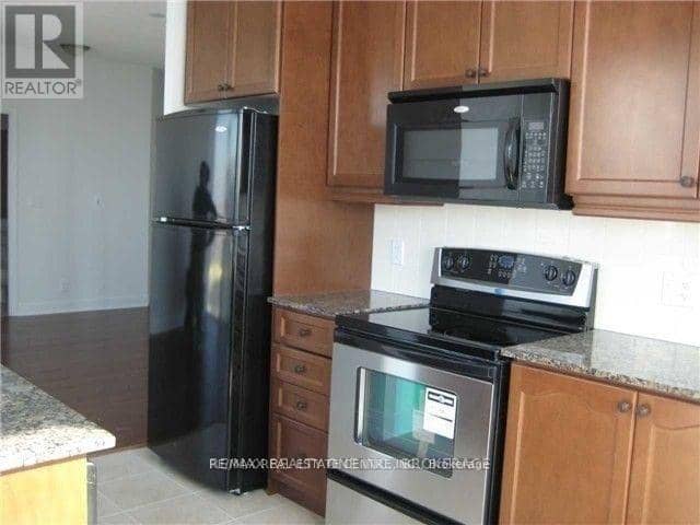1409 - 80 Absolute Avenue — photo 2 of 11
