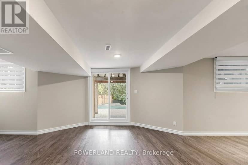 2080 Pelee Boulevard — photo 21 of 30