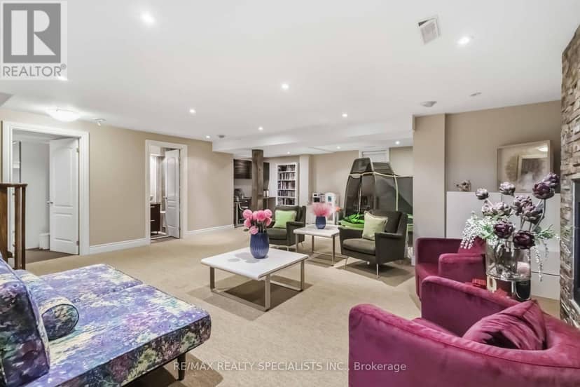 593 Renshaw Court — photo 32 of 40