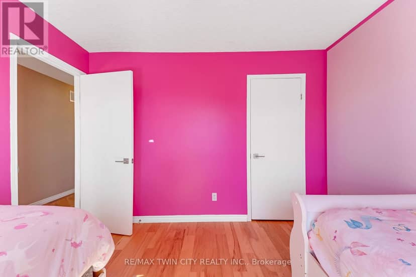 320 Brandenburg Place — photo 31 of 40