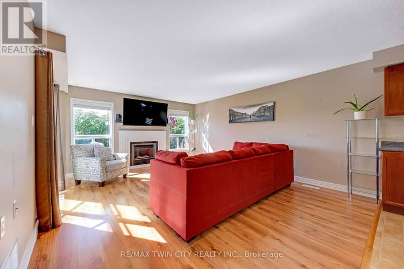 320 Brandenburg Place — photo 8 of 40