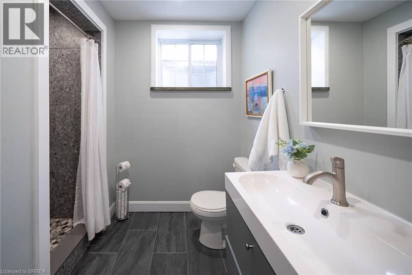 48 LINCOLN Avenue — photo 37 of 40