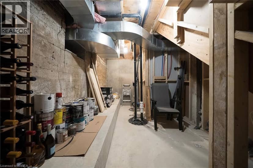 48 LINCOLN Avenue — photo 39 of 40