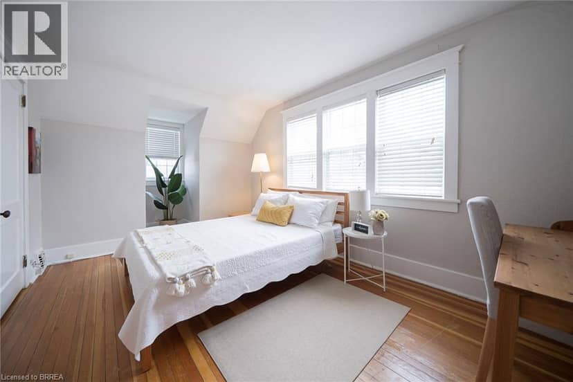48 LINCOLN Avenue — photo 32 of 40