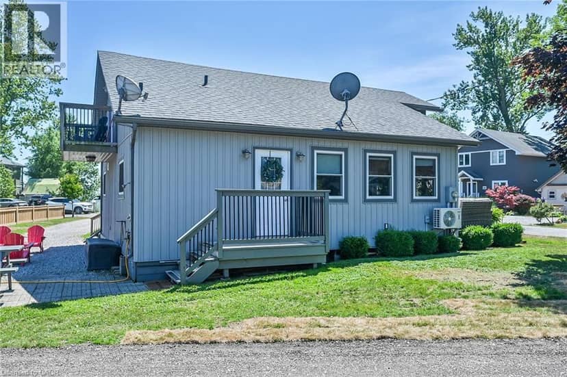 55 LAKESIDE Drive — photo 37 of 40