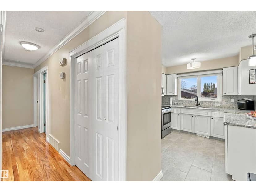 14612 115 Street NW — photo 21 of 40