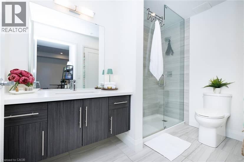 30 HAMILTON Street S Unit# 201 — photo 12 of 40