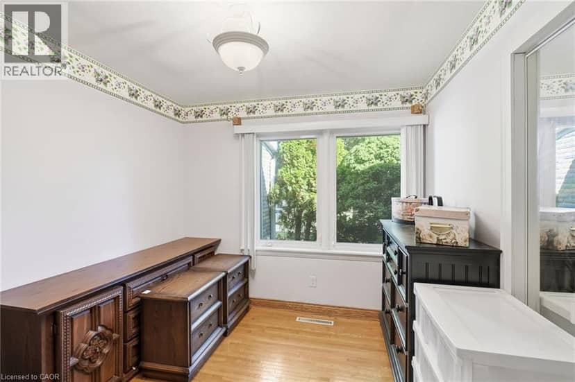 904 MONTGOMERY Drive — photo 24 of 38