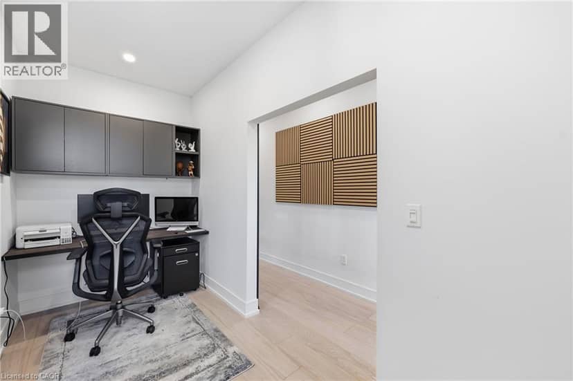 14 BERGENSTEIN Crescent, Fonthill, photo 6